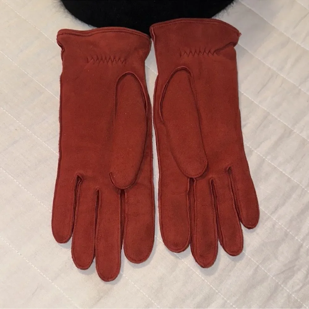 Escada OS Genuine Suede Leather Merlot Fur Lined Buckle Gloves
